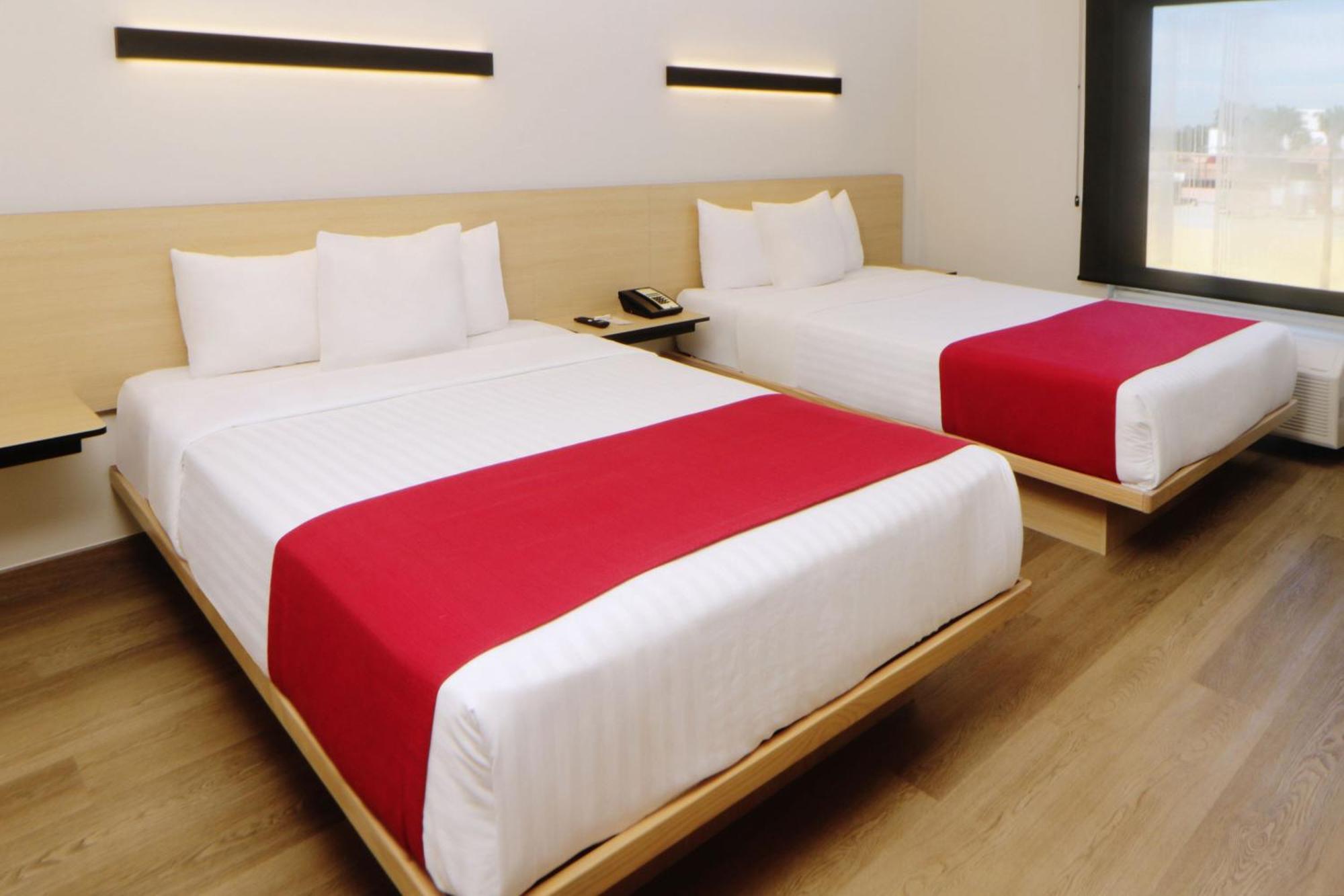 City Express By Marriott Nuevo Laredo Extérieur photo