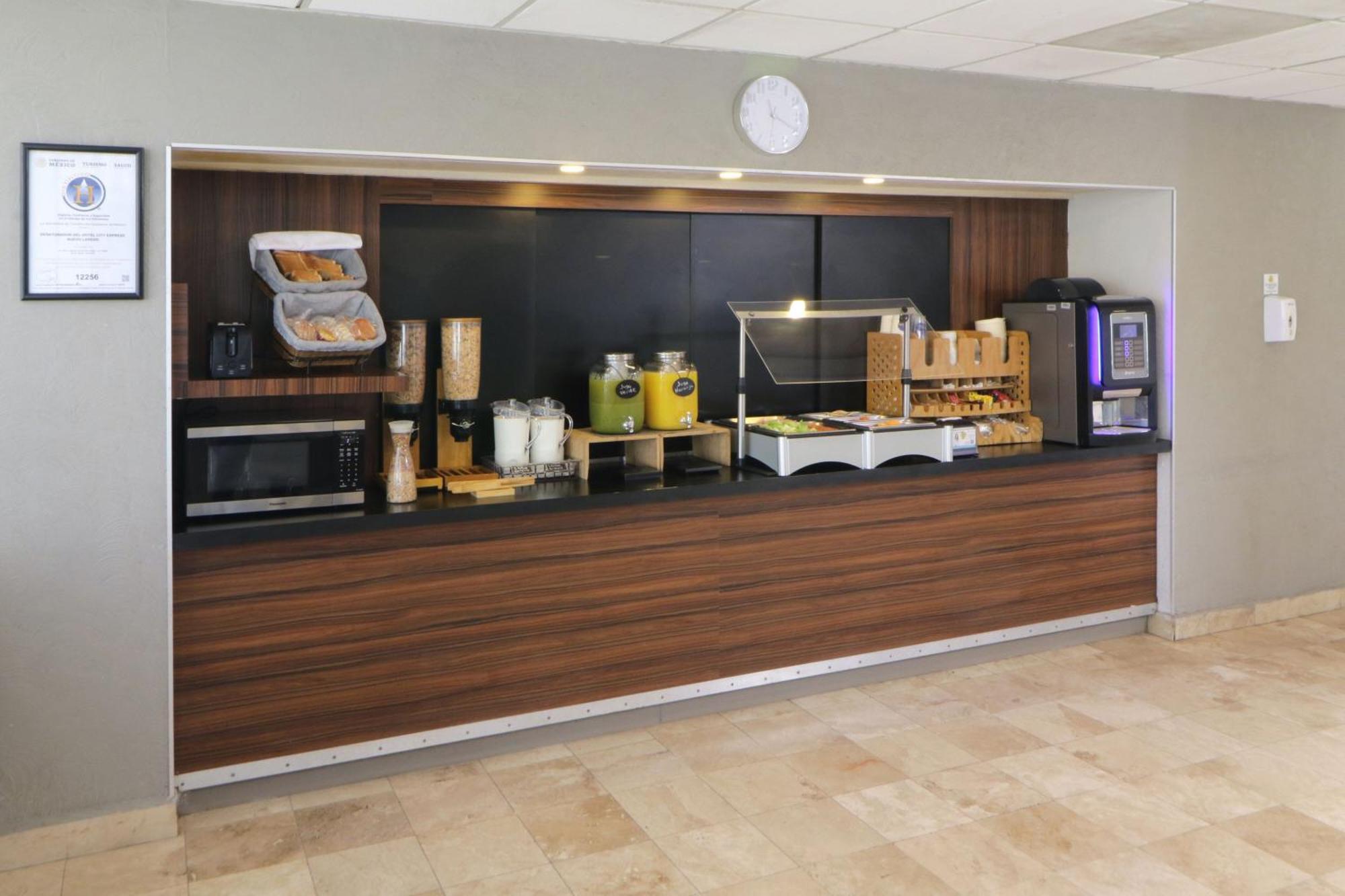 City Express By Marriott Nuevo Laredo Extérieur photo