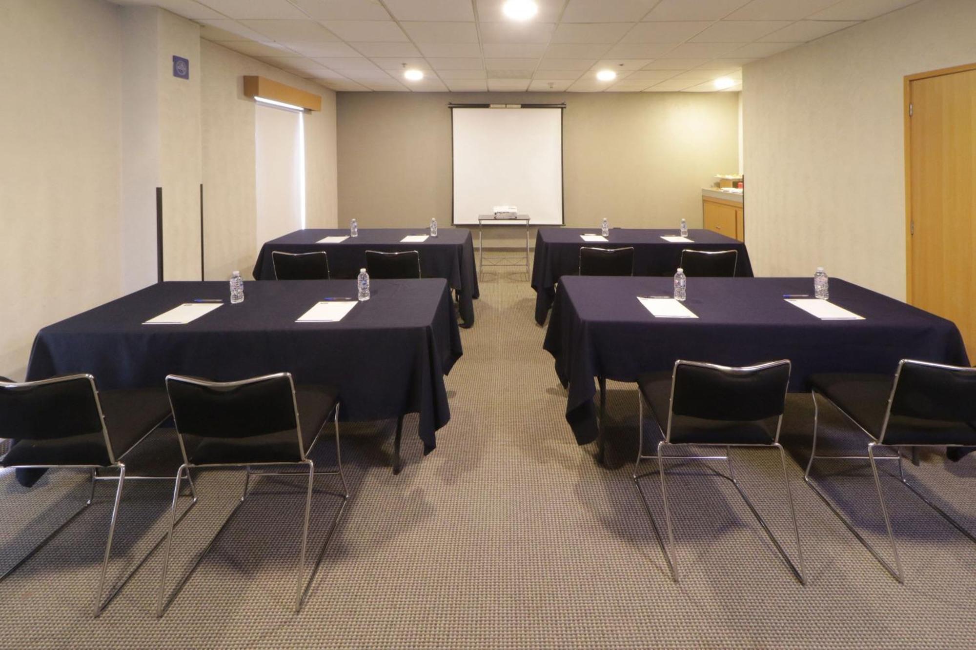 City Express By Marriott Nuevo Laredo Extérieur photo