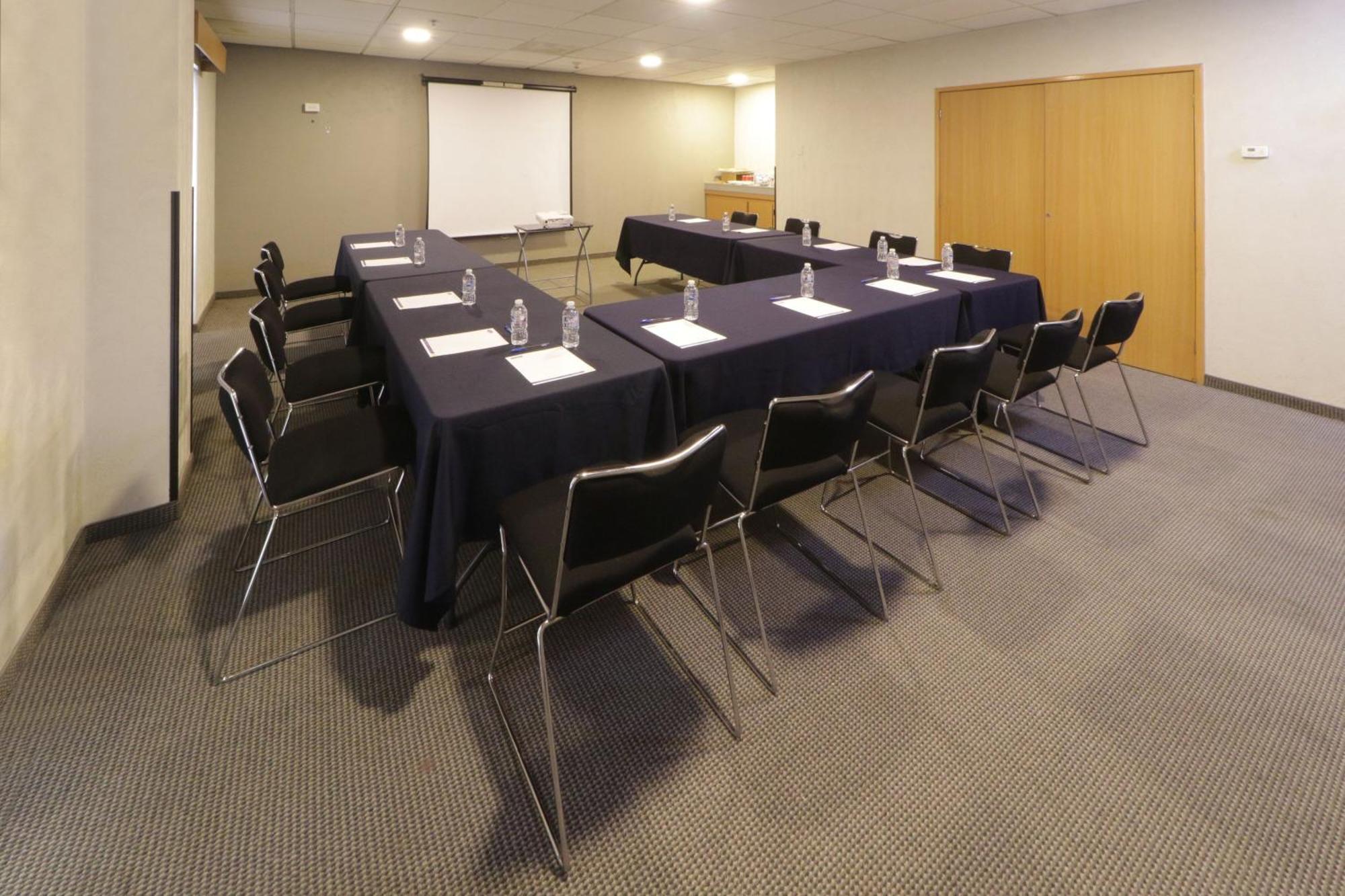 City Express By Marriott Nuevo Laredo Extérieur photo