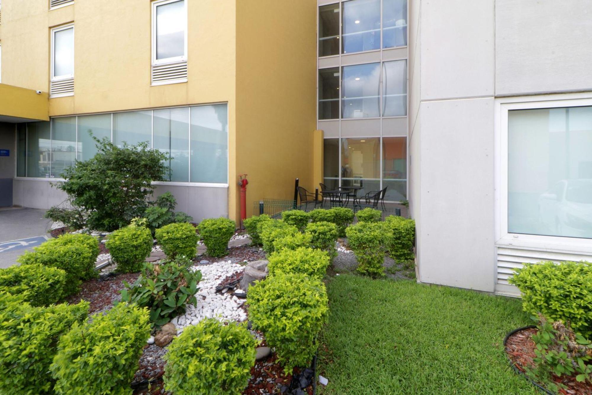 City Express By Marriott Nuevo Laredo Extérieur photo